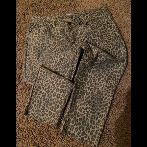 Jordache Jeans/Cropped (16) NWT